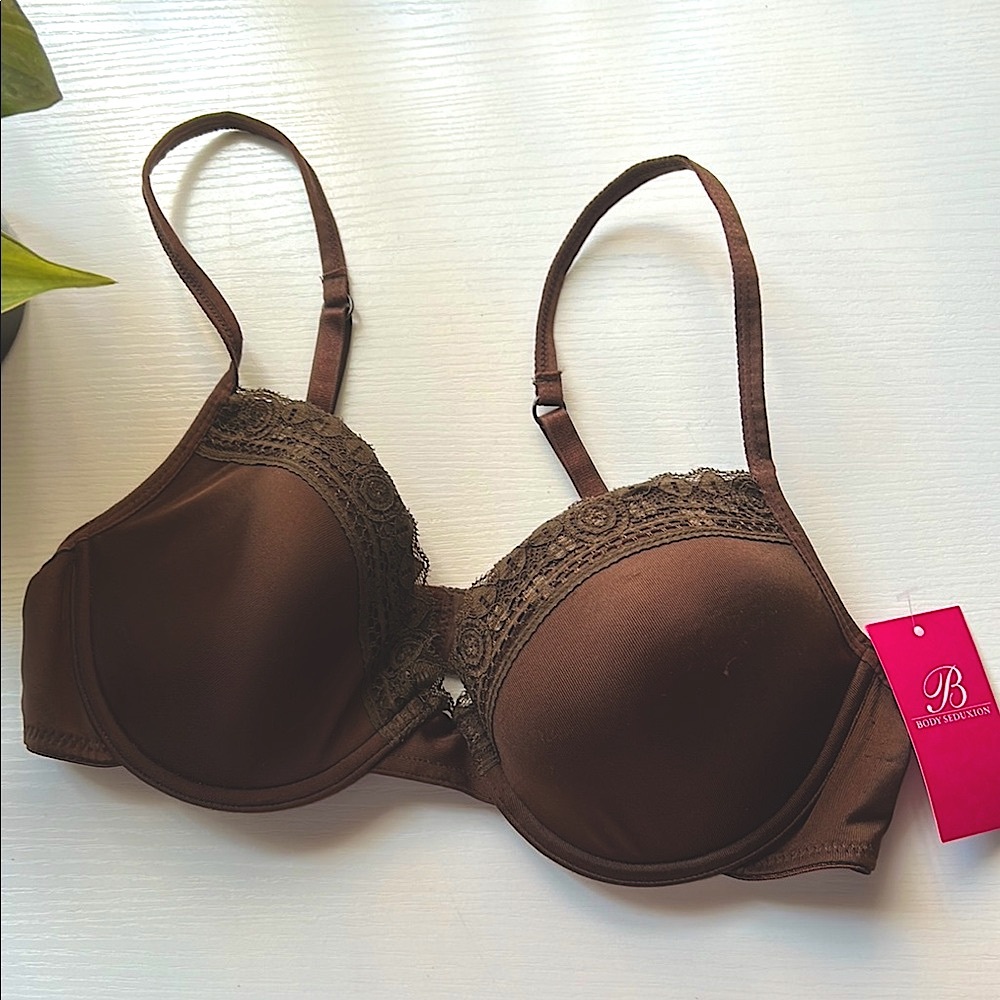 NWT women’s Brown Lace Underwire Bra by Body Seduxion size 36B